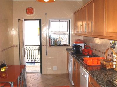 Espaçoso T2 Quarteira férias perto da praia