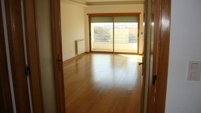 Apartamento T2 Mobilado para Arrendar