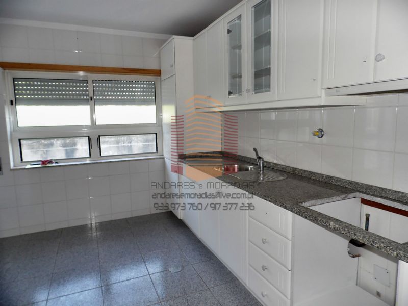 [1242F] T1 c/ grande terraço e garagem – 100% financiado