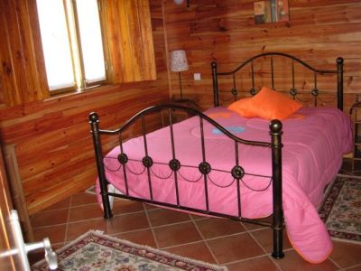 Casa de madeira T2 com piscina a 5km da praia e da lagoa. Coimbrão – Leiria.FR-06*AMI6357