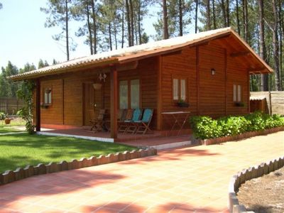 Casa de madeira T2 com piscina a 5km da praia e da lagoa. Coimbrão – Leiria.FR-06*AMI6357