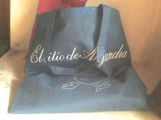 SACOS DE PAPEL - SACOS DE TECIDO - SACOS DE PLASTICO - ETIQUETAS AUTOCOLANTES - FITAS AUTOADESIVAS -