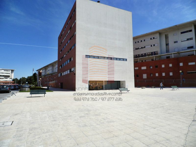 [1300F] T4 ao Aeroporto, retoma banco, 100% financiado