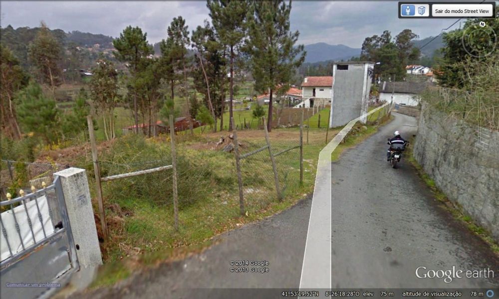 Vende-se terreno urbano