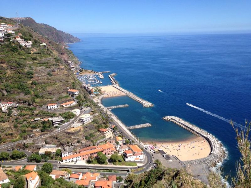   Terreno na vila da calheta