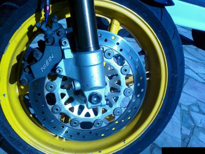 Vendo Honda CBR-900 RR com ( LEVOU UM MOTOR NOVO ) 100%