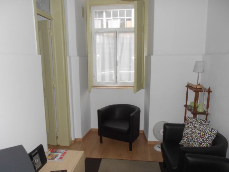 T2 Alvalade pronto a Habitar