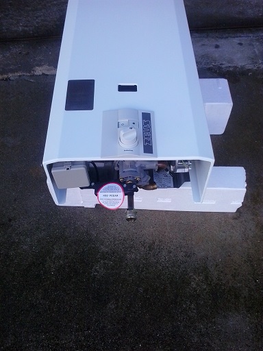 Esquentador Semi-Novo Zeus (inteligente)