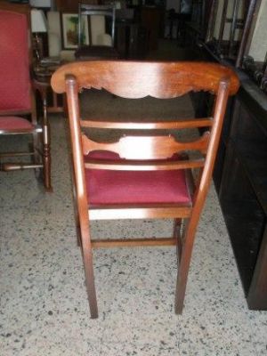 2 Cadeiras D. Maria Rica em Madeira de Mogno