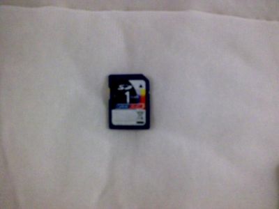 Vendo Máquina Fotográfica Samsung s750 7.2 megapixeis a pilhas‏