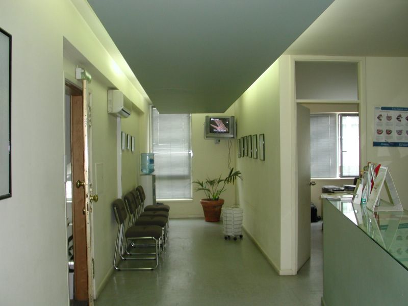 Vende-se Clínica Dentária Integrada