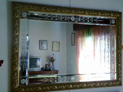Vendo Espelho Tipo Vdeneza Com 25 Anos