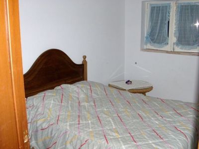 Alugo apartamento T-2 a 300 metros do mar e 100 metros da Lagoa de Óbidos