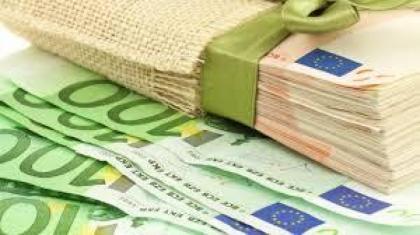 Oferta de empréstimo de dinheiro entre particular sério e rápido