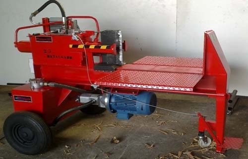 Rachadores de lenha a metalgado