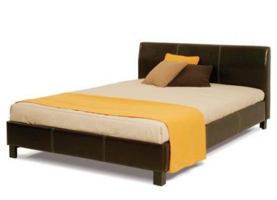 Vendo Cama de Casal, imitação de pele, castanho, modelo 