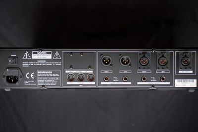 Behringer Ultra Curve DSP 8000