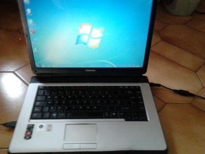 vendo portatil TOSHIBA SATELLITE L300D