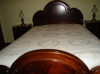 Mobília de Quarto em Mogno (sem roupeiro)