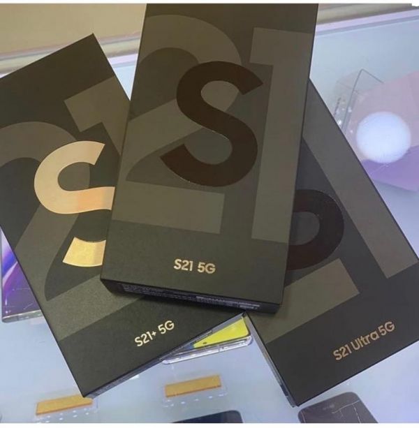 Oferta para venta al por mayor de Teléfonos móviles de todo tipo y Electrónica en General.