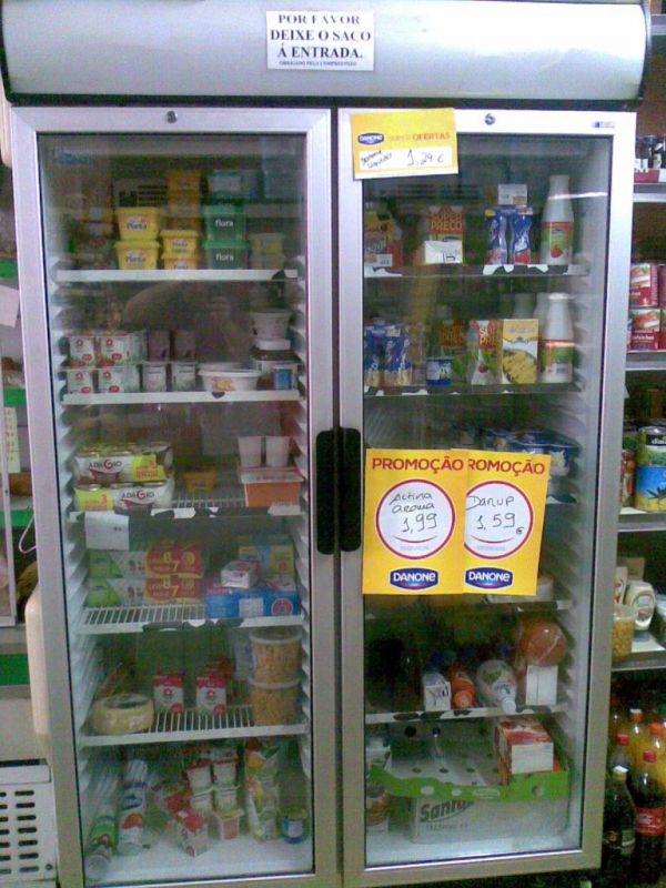 Vitrine de arrefecimento dupla com 2 portas