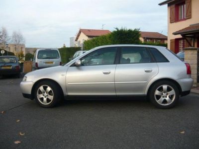 AUDI A3  (2) 130 CH TDI 5P AMBIÇÃO NACIONAL