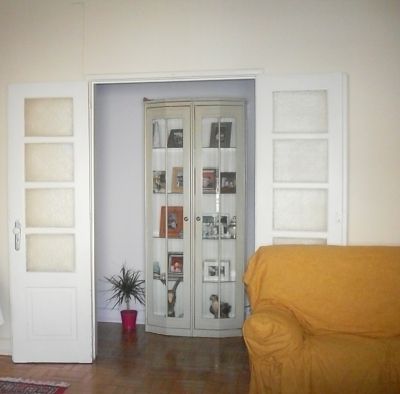 ALUGO QUARTO INDIVIDUAL PARA RAPARIGA OU SENHORA EM LISBOA (ALVALADE)