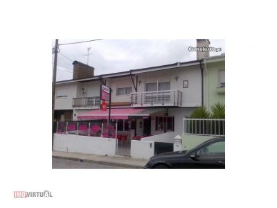 Moradia c/ terreno e café snack-bar (bom negocio)