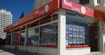 Necessitamos de Apartamentos Região: Faro — Armação de Pêra 