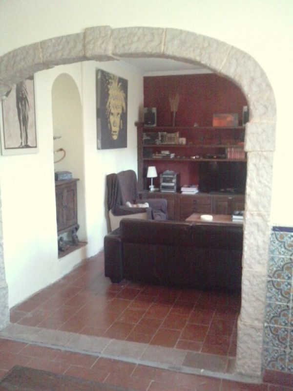 Vendo moradia isolada na Aroeira prox. Campo Golf Aroeira e Praia Fonte da telha