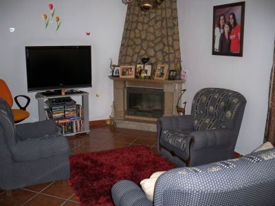 Moradia 3 ass. c/quintal em Vendas Novas