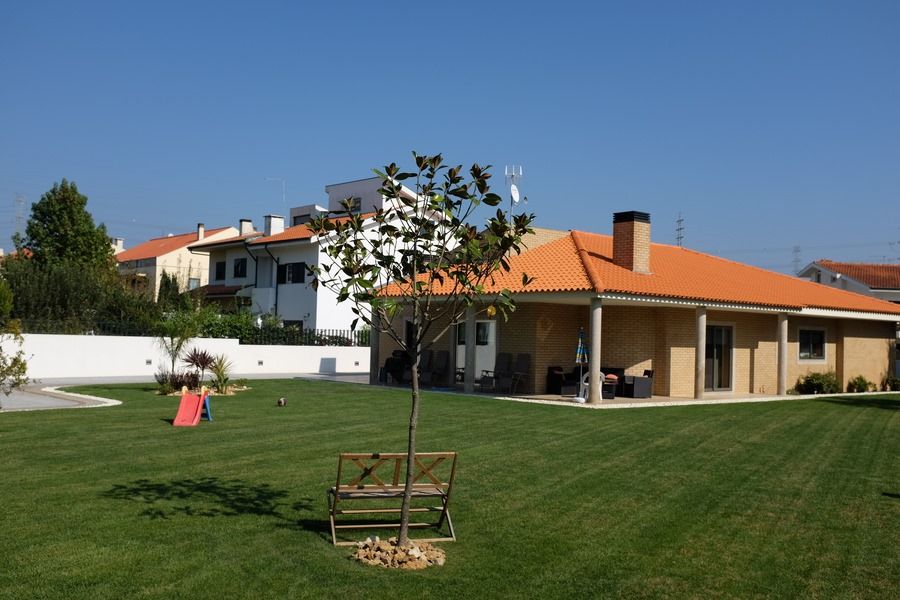 Moradia Térrea T4 Serzedo