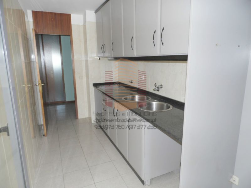 [1300F] T4 ao Aeroporto, retoma banco, 100% financiado