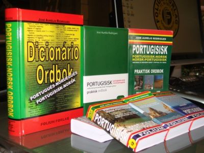 Dicionário de norueguês, portugisisk ordbok Folium Forlag	