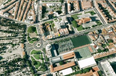 Lugar de Garagem em Campo de Ourique