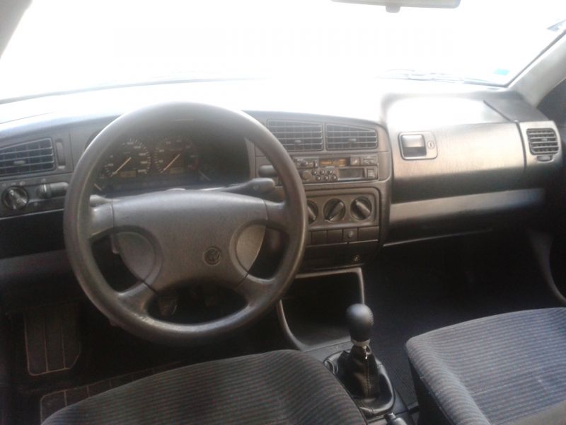 Vw gof iii -gasolina-5 portas-ano 12/1992