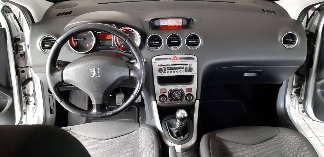 Peugeot 308 SW Executive 1.6 HDI 110 CV