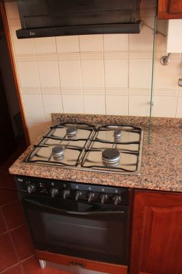 T2 com aparcamento -  arrenda-se  370€