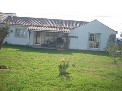 Casa de Pedra rústica com 3 quartos e aquecimento central na zona de Aljubarrota, Alcobaça 