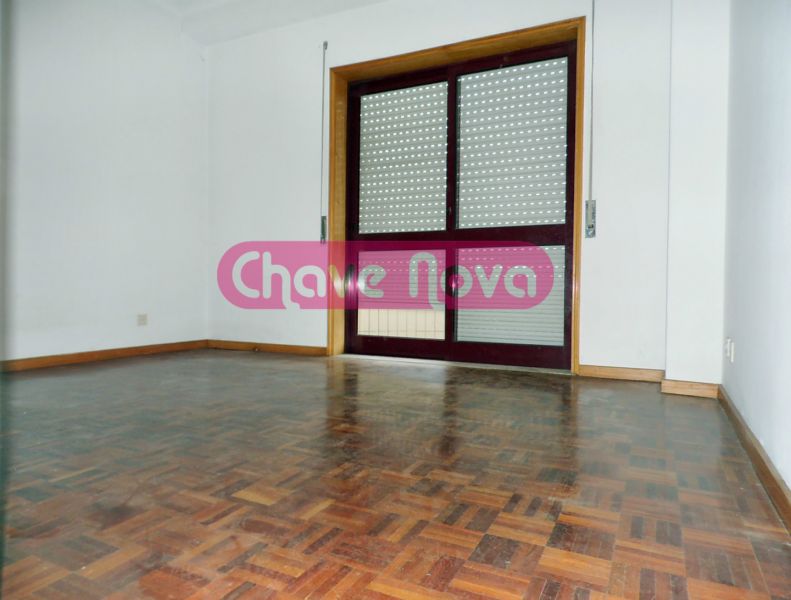 T2, 3 frentes ao centro Gervide, Oliveira do Douro