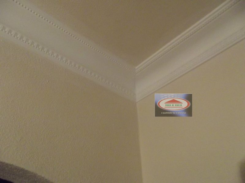 Telhados,Telheiros,Pergulas,Caixilharias,Isolamentos,Impermeabilização,Tectos e Divisórias,Pinturas 