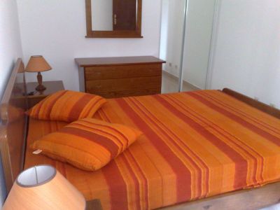 ALUGO T1 C GARAGEM, PISCINA, COURT TÉNIS 