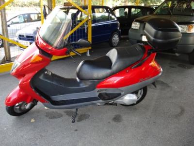 Vendo maxi scooter honda fes pantheon 125cc - 2001