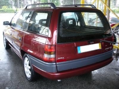 VENDO OPEL ASTRA SW 1.7 TDS DE 12/1995