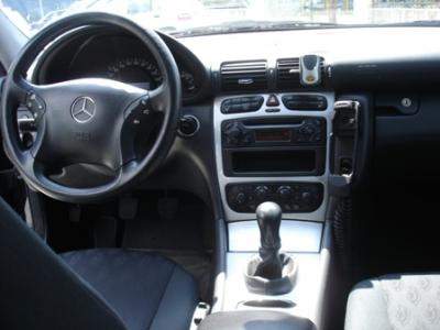 VENDO CARRINHA MERCEDES C 220CDI DE 2001