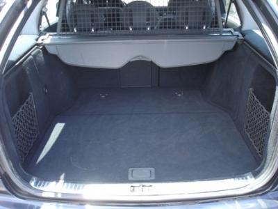 VENDO CARRINHA MERCEDES C 220CDI DE 2001