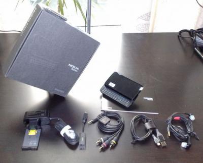 Numark mixdeck y un ordenador portátil Apple MacBook (4 en 1) paquete de DJ, Apple iPhone 32GB 4G