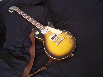 Para venda de instrumentos musicais e outros equipamentos   eletrônicos