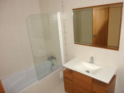 Óptimo T1 Novo em condominio fechado c/ piscina