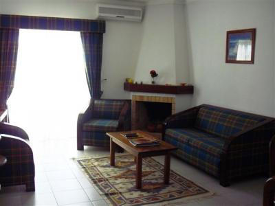 T2 - Piscina - campo de Tenis - Zona tranquila